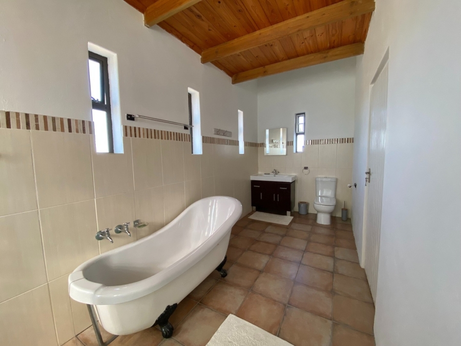 Commercial Property for Sale in Hartebeesfontein Western Cape